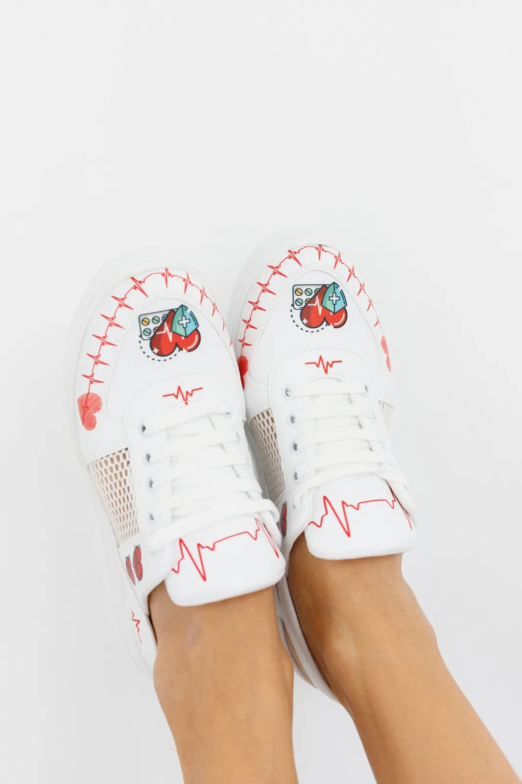2023 New Orthopedic Shoes For Women Sabo Slippers Sandals Flip Flops Nurse Doctor Medical Casual Quality Comfort Anti-Slip Clogs
2023 New Orthopedic Shoes For Women Sabo Slippers Sandals Flip Flops Nurse Doctor Medical Casual Quality Comfort Anti-Slip Clogs
