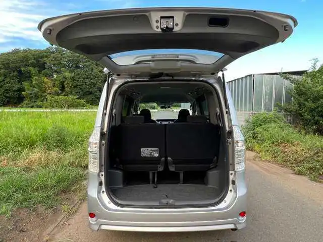 2 шт. стойки задней двери для Toyota Noah/Voxy/NAV1 R70/R75 2007 2008-2017 фургон задняя дверь багажника газовая пружина стойки опоры подъемник
2 шт. стойки задней двери для Toyota Noah/Voxy/NAV1 R70/R75 2007 2008-2017 фургон задняя дверь багажника газовая пружина стойки опоры подъемник