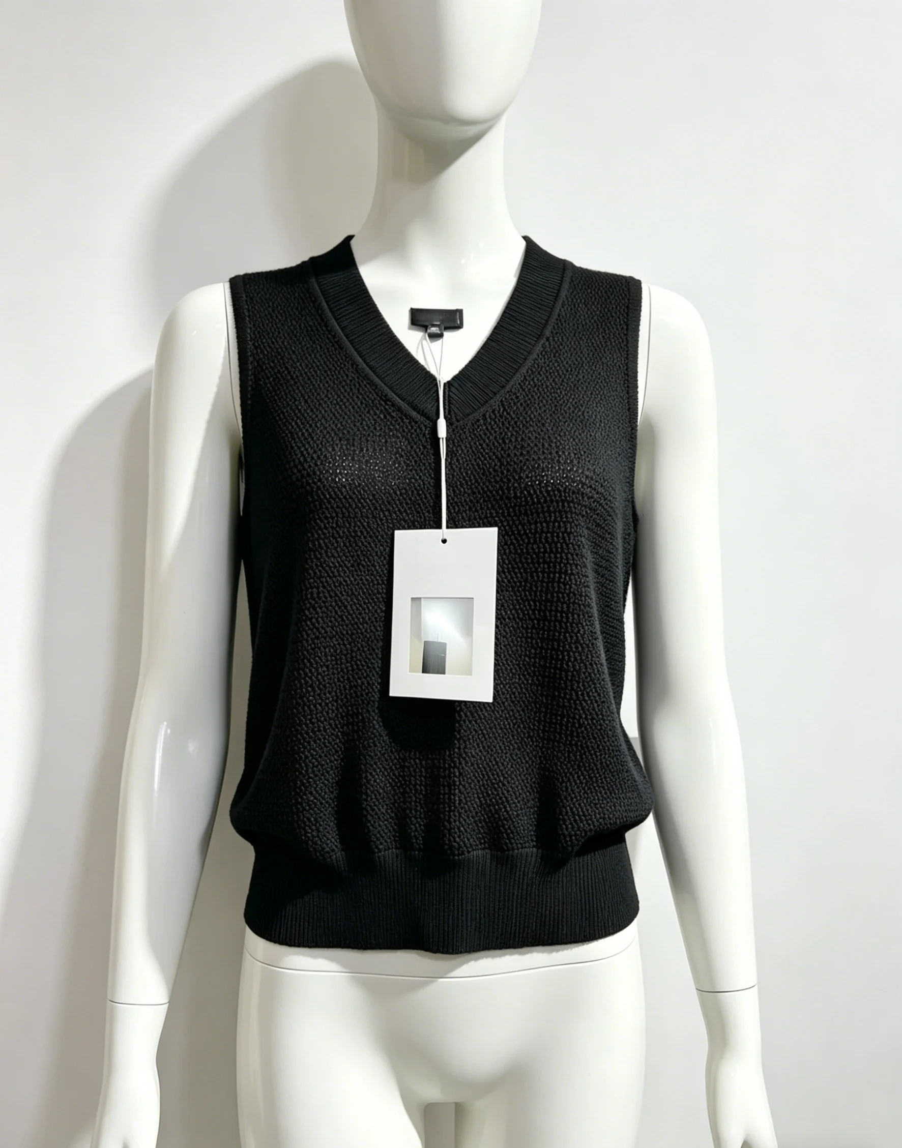 26S Women's Versatile V-neck Sleeveless Knitted Top LH011
26S Women's Versatile V-neck Sleeveless Knitted Top LH011
