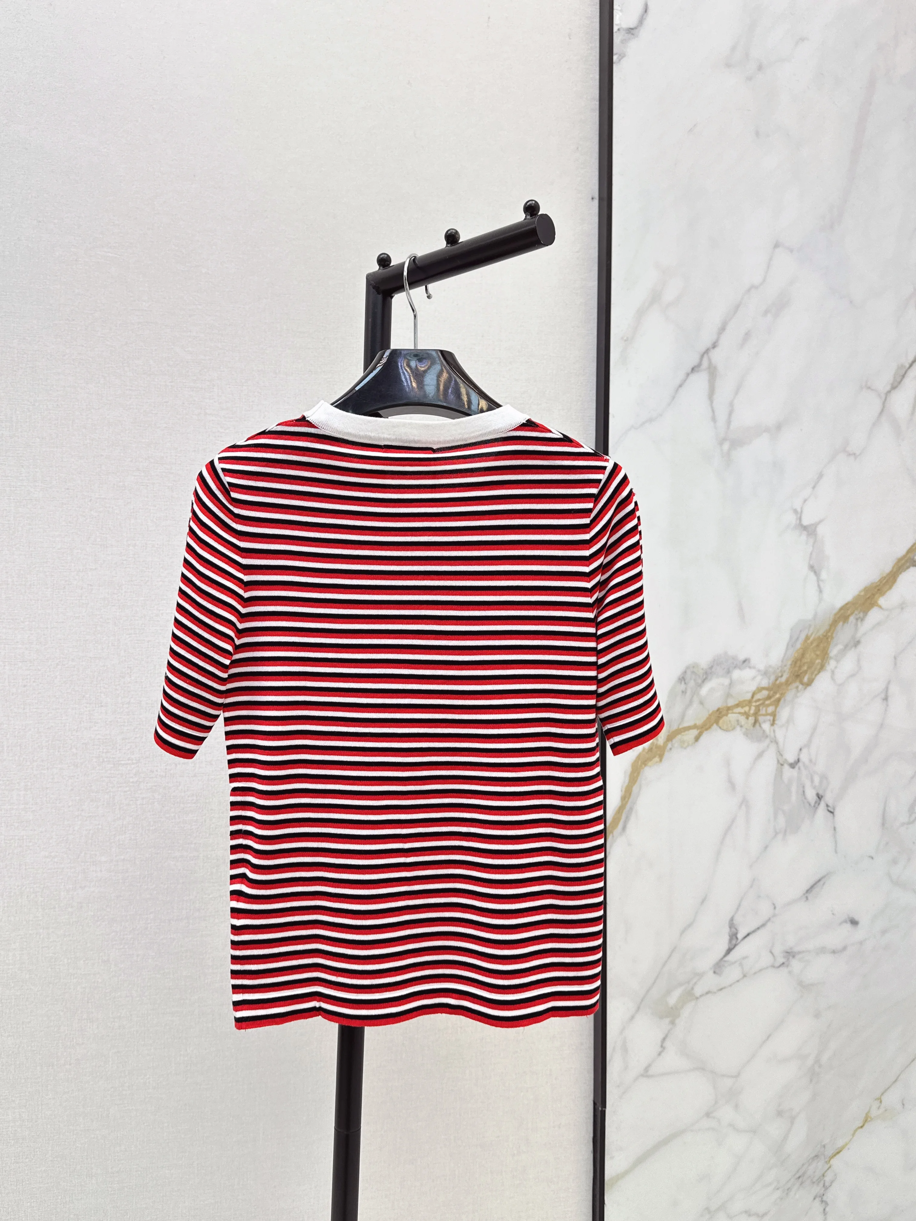 2026 Newest Spring/Summer Color-Blocked Striped Crew Neck Slim Fit Knitted Sweater
2026 Newest Spring/Summer Color-Blocked Striped Crew Neck Slim Fit Knitted Sweater