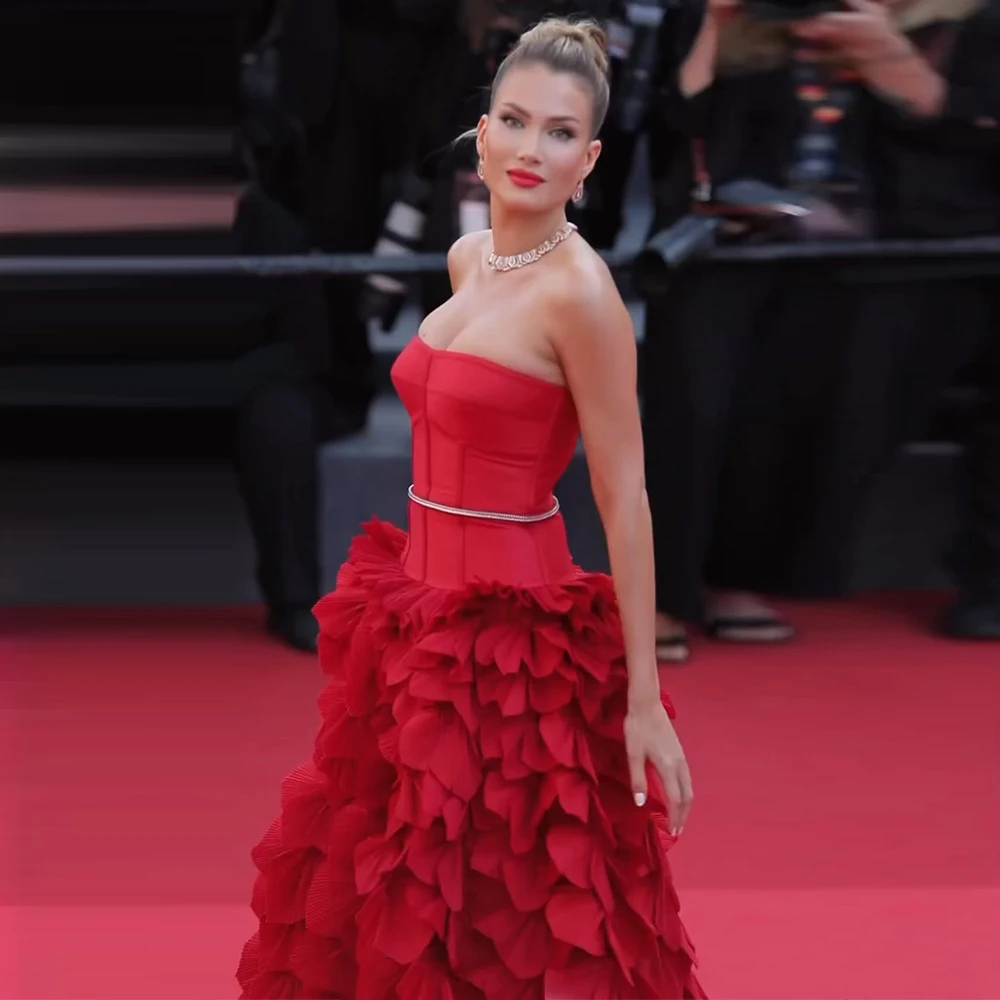 Red Luxury Dresses Women 2024 Chiffon Tiered Pearl Elegant Luxury Evening Dress 2024 A-line Strapless 2024 Bride Gowns for Women
Red Luxury Dresses Women 2024 Chiffon Tiered Pearl Elegant Luxury Evening Dress 2024 A-line Strapless 2024 Bride Gowns for Women