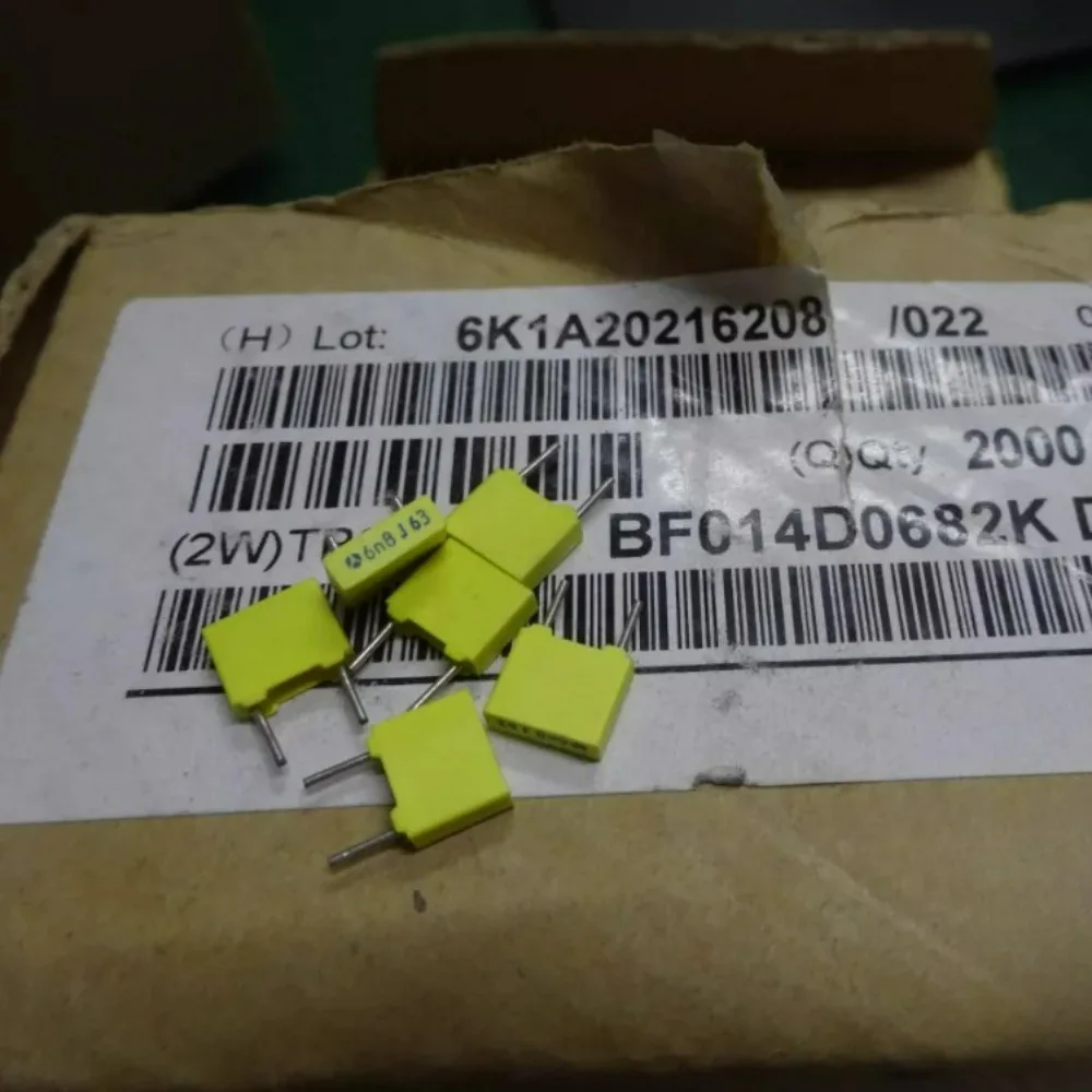 20pcs/lot TPC 0.0068uf 63V 6.8nf 6800pf 6N8 682 J Brand New 5mm Film Capacitor BF014D0682K
20pcs/lot TPC 0.0068uf 63V 6.8nf 6800pf 6N8 682 J Brand New 5mm Film Capacitor BF014D0682K