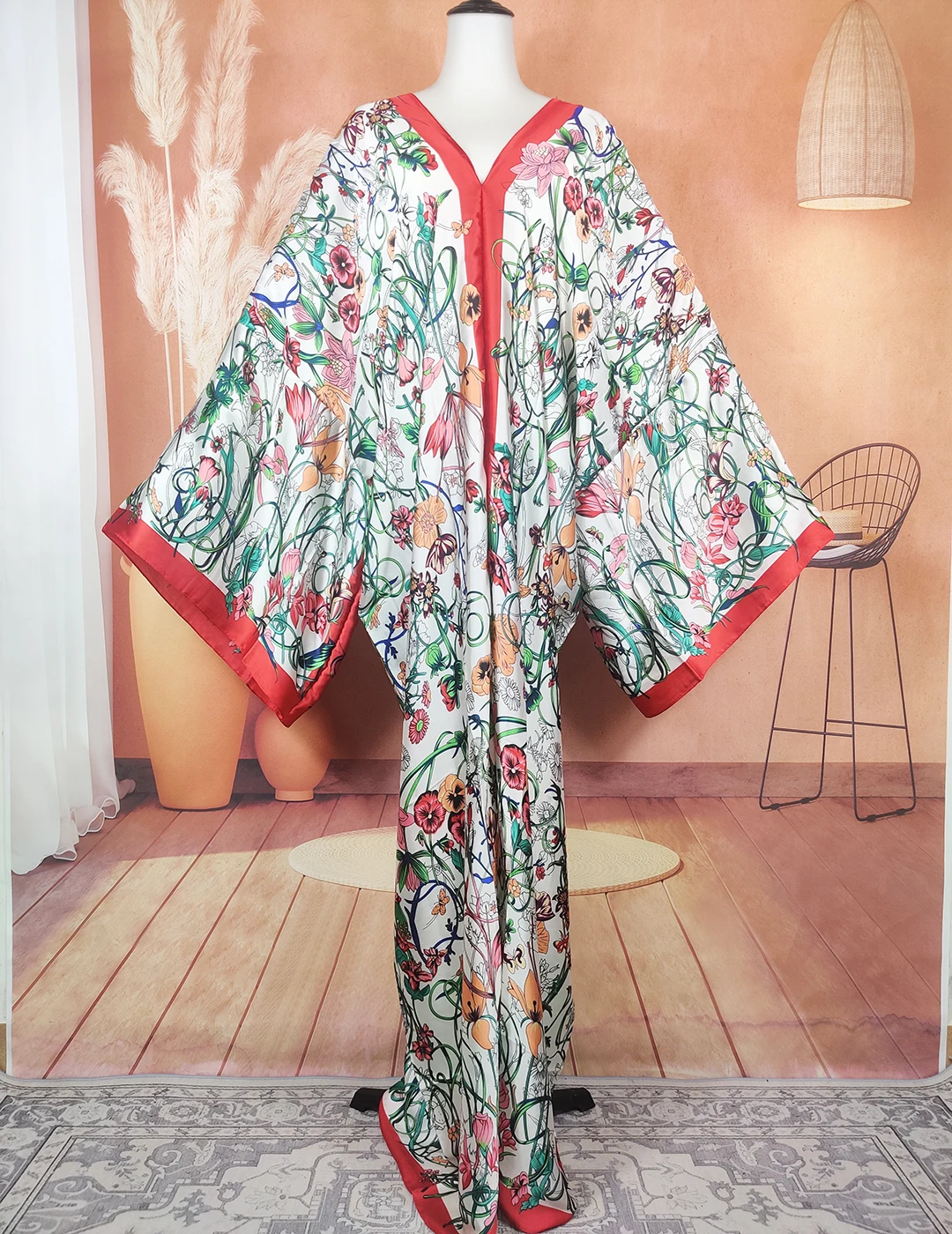 Muslim Traditional Summer Fashion Printed V-Neck Long Sleeve Kaftan Maxi Dress African Femme Oversize Beach Loose Silk Abaya
Muslim Traditional Summer Fashion Printed V-Neck Long Sleeve Kaftan Maxi Dress African Femme Oversize Beach Loose Silk Abaya