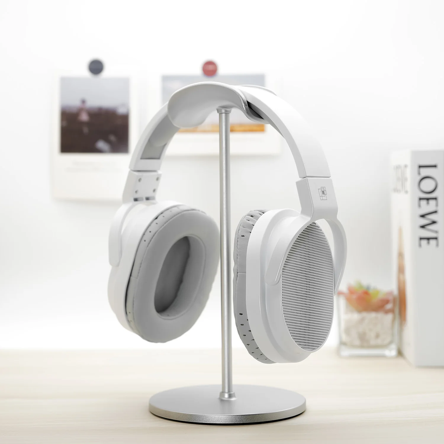 HiFiGo Aluminum Alloy Stand For Headphone Earphone Headset Stand Holder with Metal Base for Table Desk Display
HiFiGo Aluminum Alloy Stand For Headphone Earphone Headset Stand Holder with Metal Base for Table Desk Display