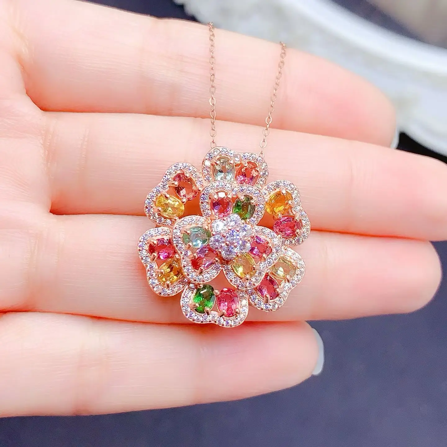 KJJEAXCMY Boutique Jewelry 925 sterling silver inlaid with natural impurities free tourmaline gemstones, ladies' large pendant g
KJJEAXCMY Boutique Jewelry 925 sterling silver inlaid with natural impurities free tourmaline gemstones, ladies' large pendant g