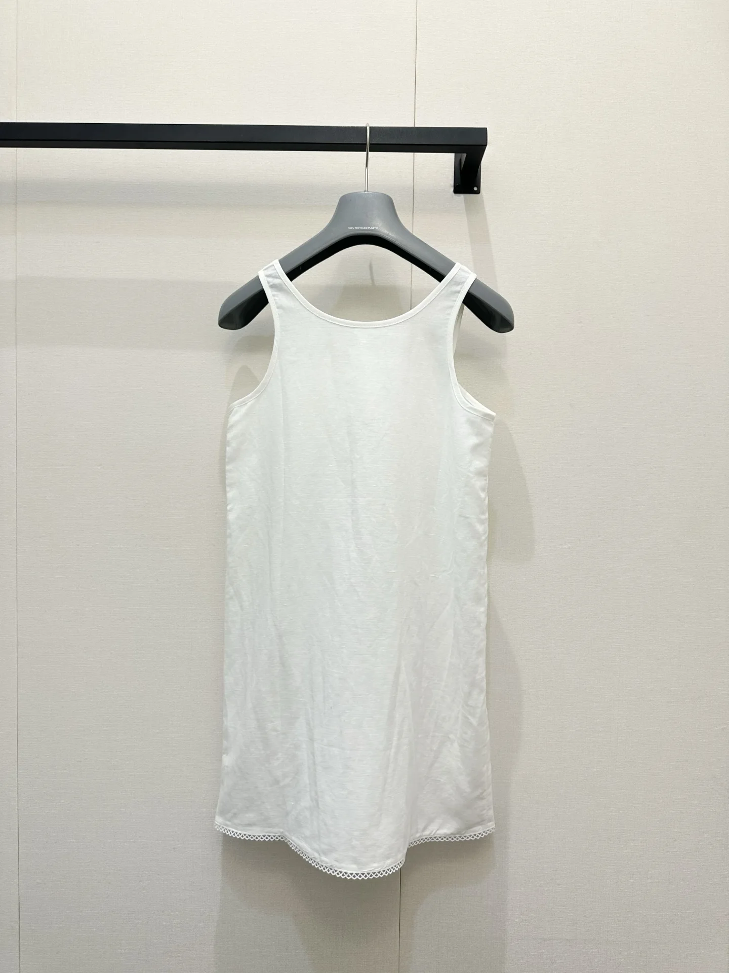 2026 Early Spring - Designer Denim Dress with Belt, Mid-Length, Slimming Dress
2026 Early Spring - Designer Denim Dress with Belt, Mid-Length, Slimming Dress
