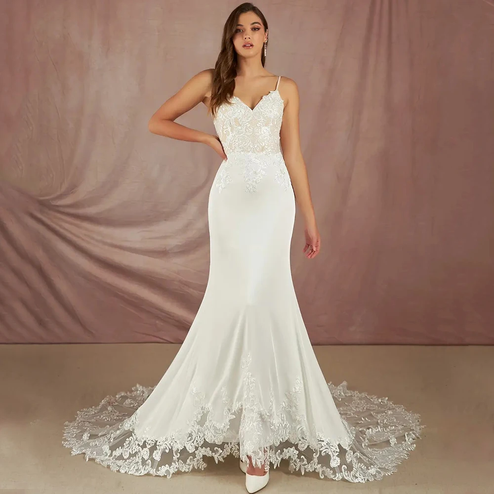 Spaghetti Straps Mermaid Wedding Dresses Delicate Appliques V-Neck Floor Length Bridal Open Back Customized with Buttons Gowns
Spaghetti Straps Mermaid Wedding Dresses Delicate Appliques V-Neck Floor Length Bridal Open Back Customized with Buttons Gowns