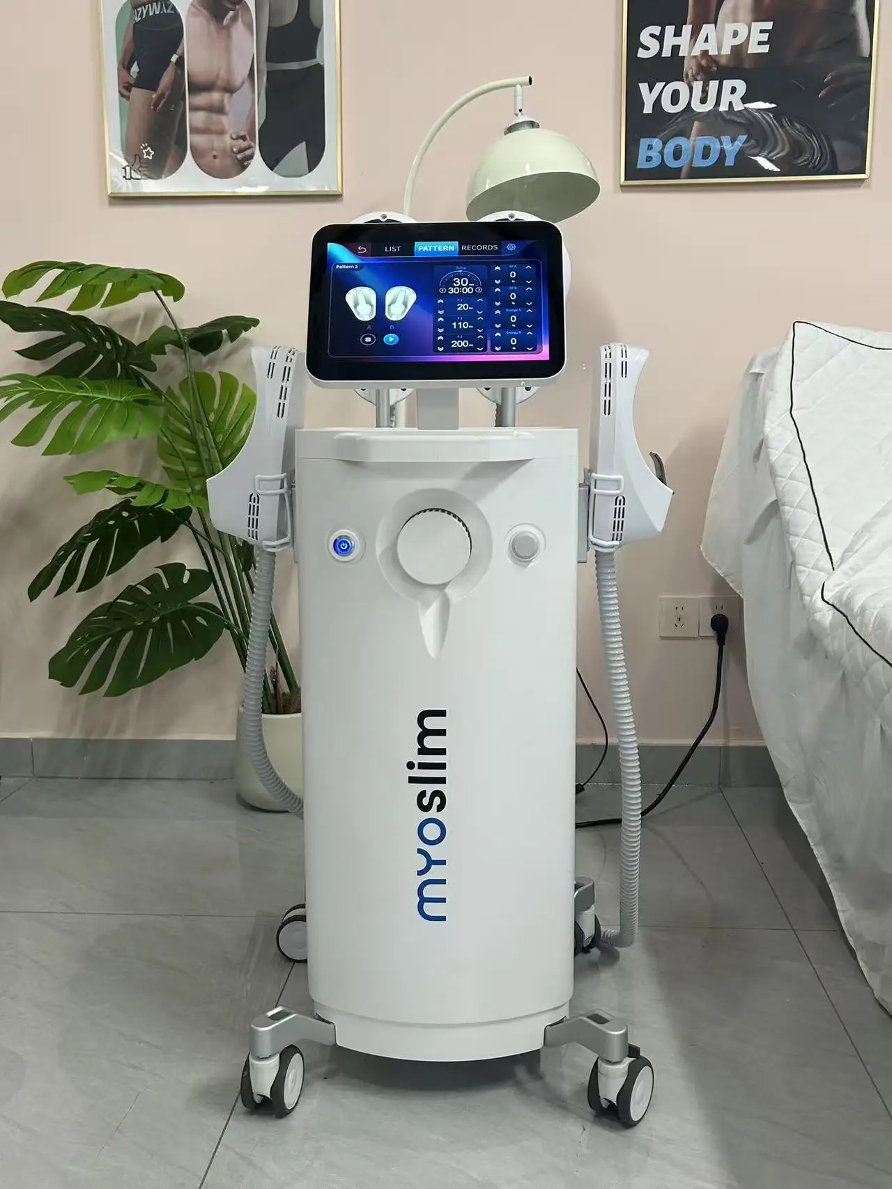 Myoslim Pro Ultra Therapy HiEMT 6500 Вт Высокомощный профессиональный аппарат для стимуляции мышц для похудения и похудения
Myoslim Pro Ultra Therapy HiEMT 6500 Вт Высокомощный профессиональный аппарат для стимуляции мышц для похудения и похудения