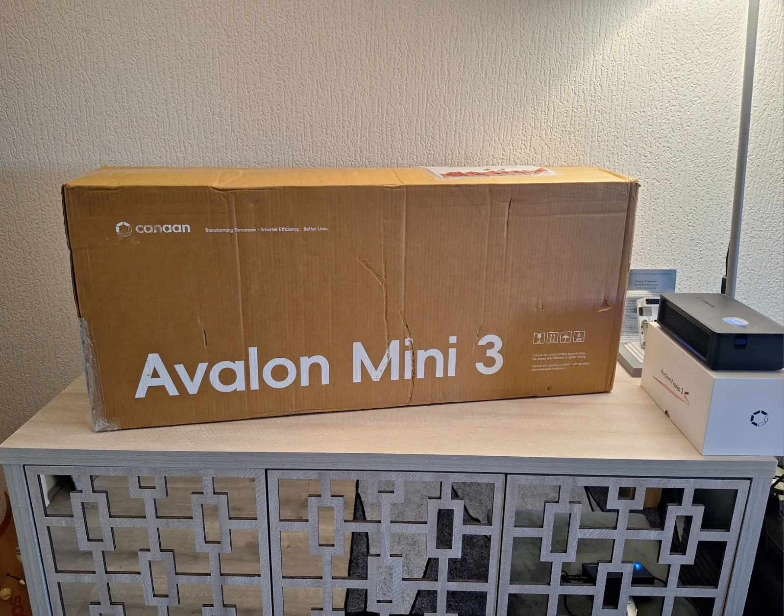 FS/ BUY 10 GET 6 FREE 800W Canaan Avalon Mini 3 37.5Th/s Home Bitcoin Miner – 37.5TH/s Compact BTC Mining Rig, US Stock
FS/ BUY 10 GET 6 FREE 800W Canaan Avalon Mini 3 37.5Th/s Home Bitcoin Miner – 37.5TH/s Compact BTC Mining Rig, US Stock