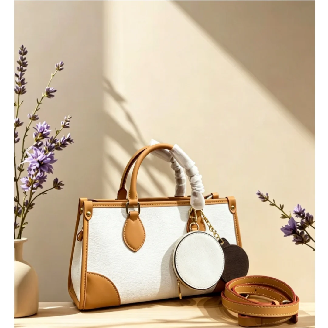 New Size 30*16CM Women's Fashionable Letter-printed With Detachable Small Round Bag Mirror Hanger For Cross Bag No Box
New Size 30*16CM Women's Fashionable Letter-printed With Detachable Small Round Bag Mirror Hanger For Cross Bag No Box