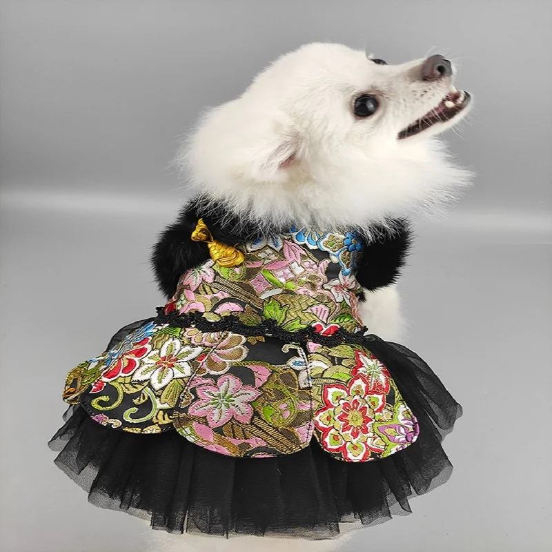 Handmade Winter Dog Clothes Pet Supplies Parkas Coat Dress Fur Collar Warm Black Domineering Flowers Bloom Cat Padded Outwear
Handmade Winter Dog Clothes Pet Supplies Parkas Coat Dress Fur Collar Warm Black Domineering Flowers Bloom Cat Padded Outwear
