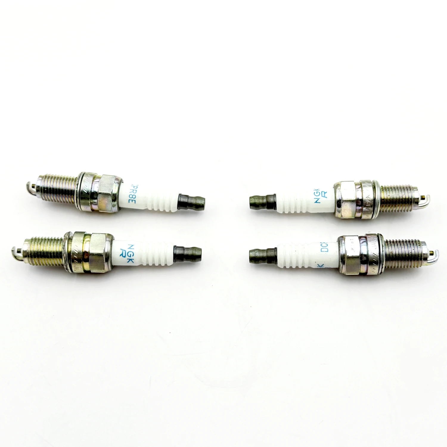 4PCS DCPR8E Spark Plug for Sea-Doo GTI GTR GTX Fish Wake 130 170 230 Rotax 715900642 707000246
4PCS DCPR8E Spark Plug for Sea-Doo GTI GTR GTX Fish Wake 130 170 230 Rotax 715900642 707000246