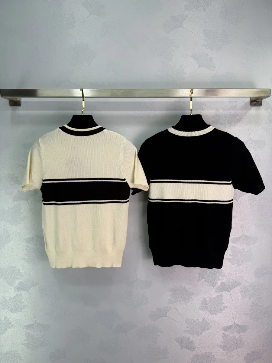 2025 New Short-sleeved Pullover Wool Striped Sweater Fashionable Versatile Slimming Figure-hugging
2025 New Short-sleeved Pullover Wool Striped Sweater Fashionable Versatile Slimming Figure-hugging
