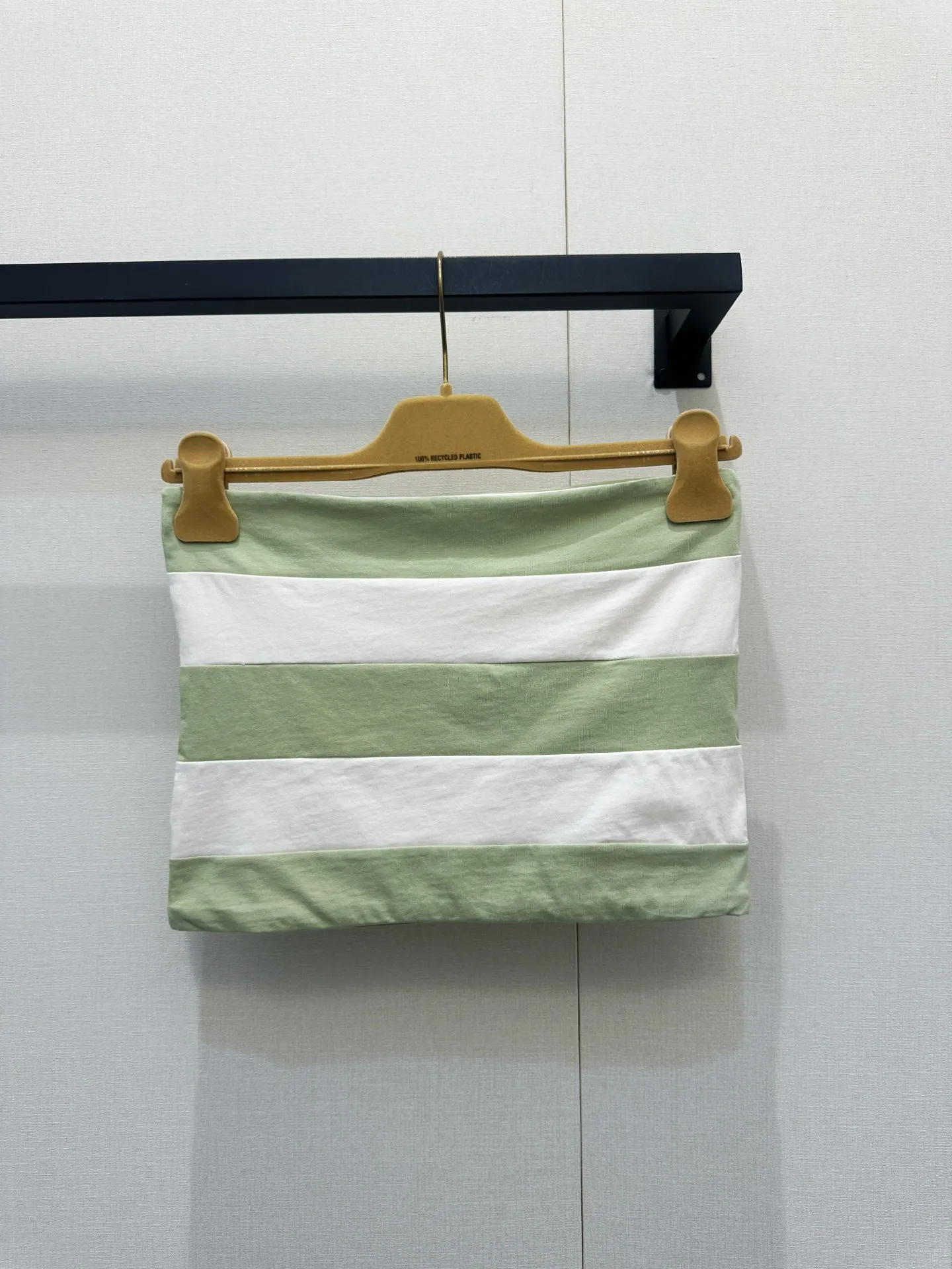 2026 New Fashion Spring Vintage Color Block LoosOff-the-Shoulder Short-Sleeve Knit Strapless
2026 New Fashion Spring Vintage Color Block LoosOff-the-Shoulder Short-Sleeve Knit Strapless