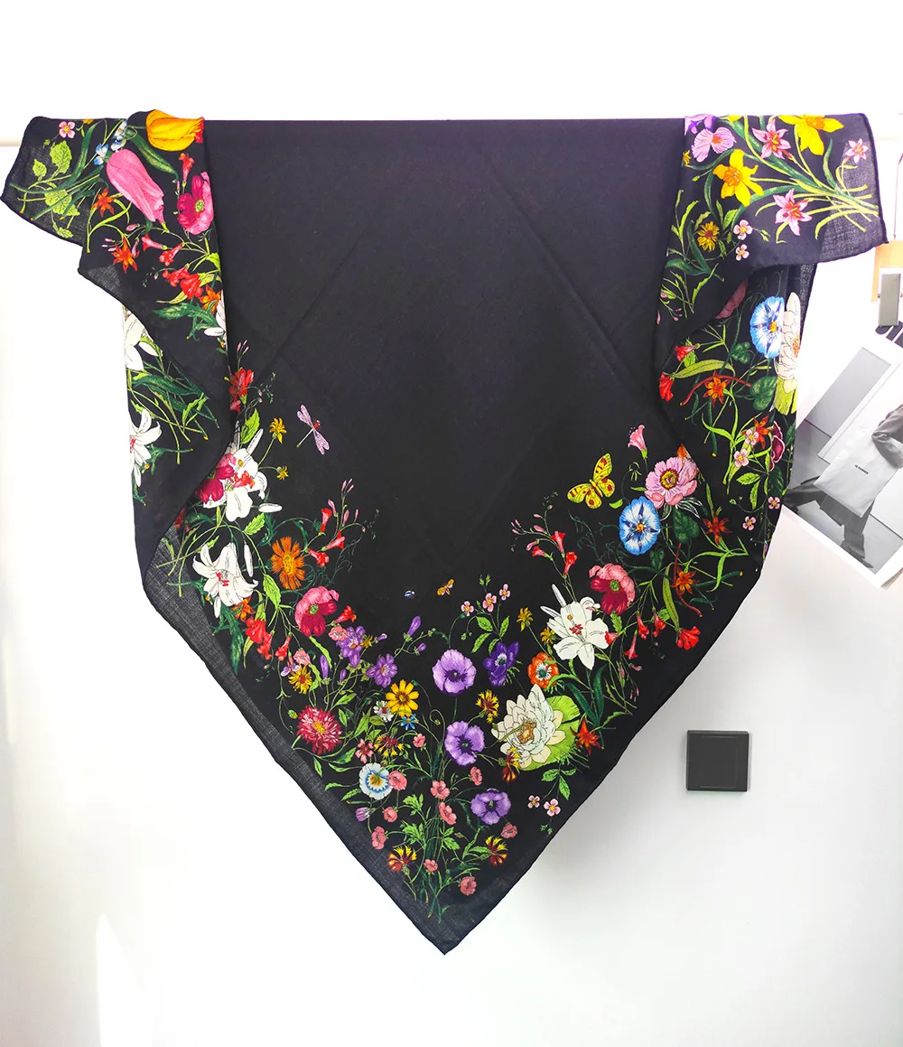 Luxury Designers Silk Wool Shawls Women Winter Scarves Mother Christmas Gift Herms Rolled Edges Scarves Shawls 135CM
Luxury Designers Silk Wool Shawls Women Winter Scarves Mother Christmas Gift Herms Rolled Edges Scarves Shawls 135CM