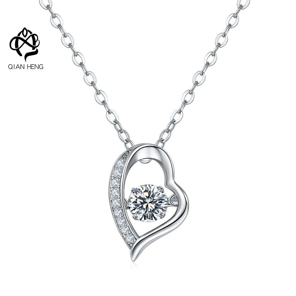 Qian Heng S925 0.5ct Moissanite Necklace with Chain D color Silver heart shape Pendant for women Classic Party Day gift
Qian Heng S925 0.5ct Moissanite Necklace with Chain D color Silver heart shape Pendant for women Classic Party Day gift