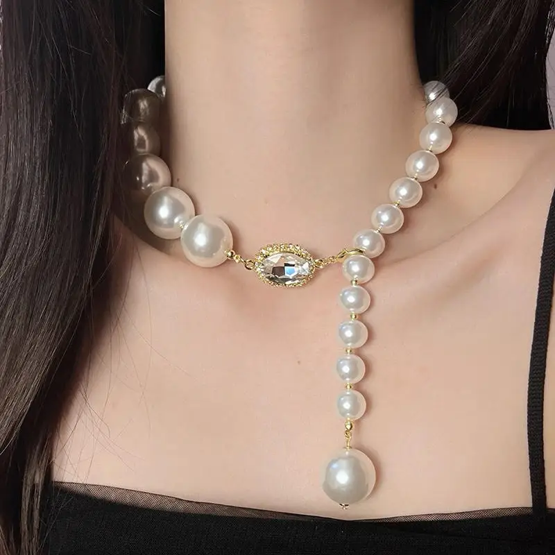 LunaLuxe Pearl Layered Choker – Vintage-Inspired Double Strand Necklace with Drop Pendant
LunaLuxe Pearl Layered Choker – Vintage-Inspired Double Strand Necklace with Drop Pendant