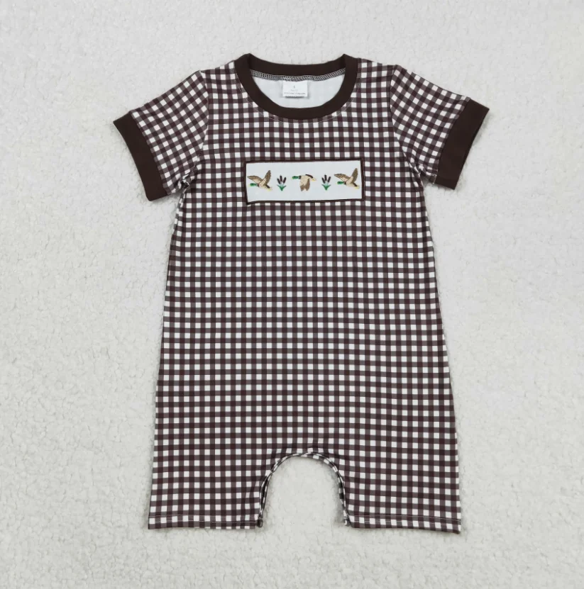 SR3164 Fall infant Boy Hunting Duck Embroidery Brown Plaid Print Oneises Baby Boys Rompers
SR3164 Fall infant Boy Hunting Duck Embroidery Brown Plaid Print Oneises Baby Boys Rompers
