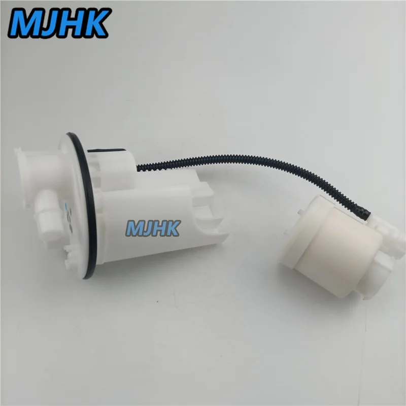 77024-06151 77020-06282 77024-06211 Fit For Toyota Camry ASV50 ES350 2012-2017 High Quality Fuel Filter 7702406151 7702406211
77024-06151 77020-06282 77024-06211 Fit For Toyota Camry ASV50 ES350 2012-2017 High Quality Fuel Filter 7702406151 7702406211