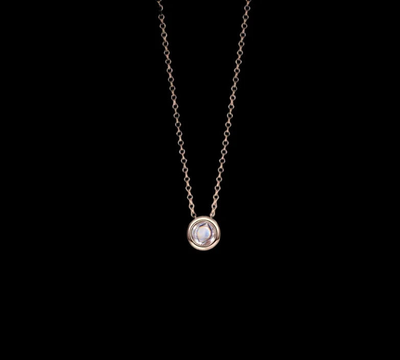 Custom Bubble Photo Projection Necklace Personalized Stainless Steel Heart Style High -quality 925 silver pendant Gift For Lover
Custom Bubble Photo Projection Necklace Personalized Stainless Steel Heart Style High -quality 925 silver pendant Gift For Lover