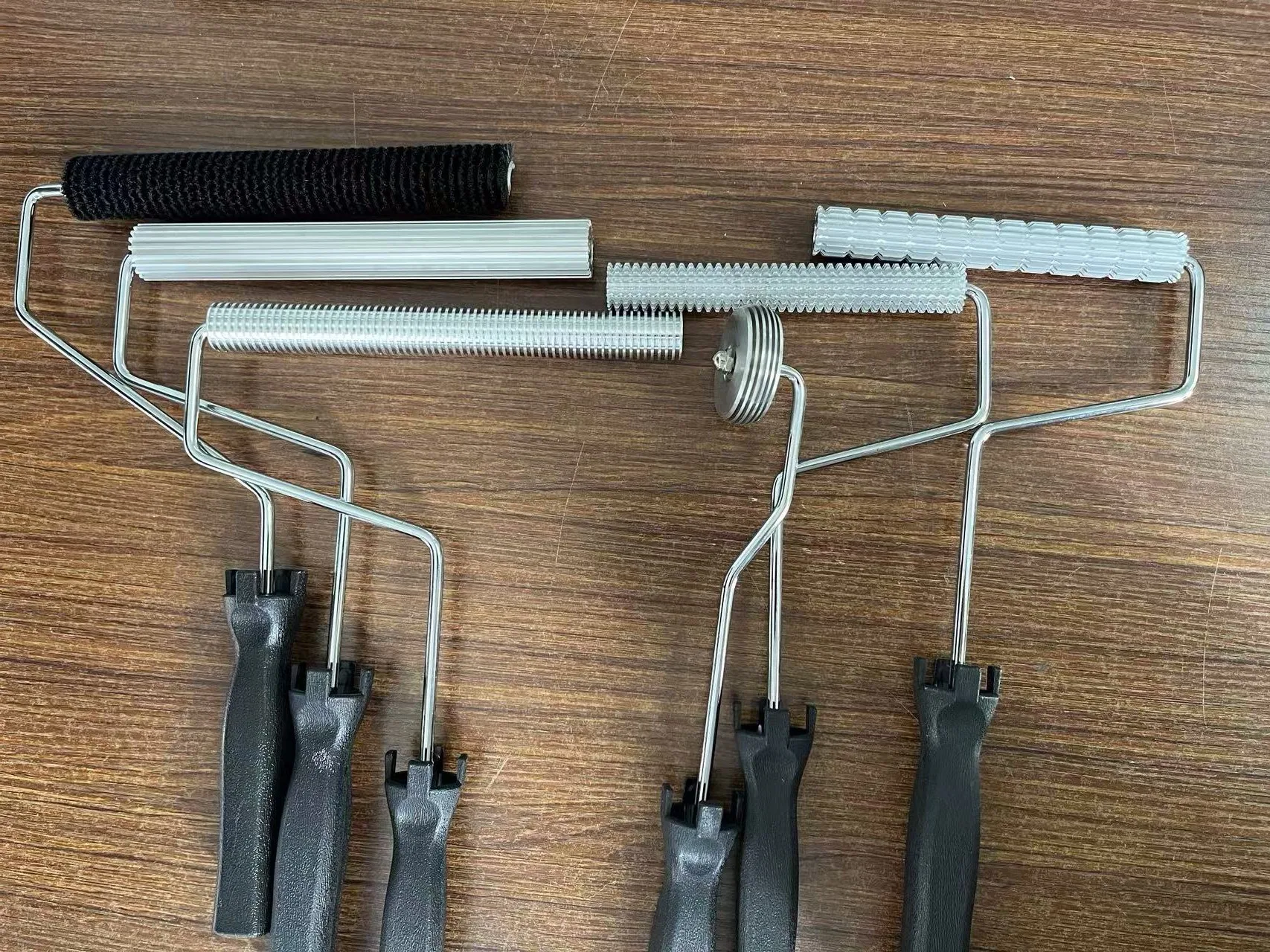 6pcs Fiberglass Laminating Roller FIN roller Bubble Roller for Resin Laminating Roller Project kit for Composite
6pcs Fiberglass Laminating Roller FIN roller Bubble Roller for Resin Laminating Roller Project kit for Composite