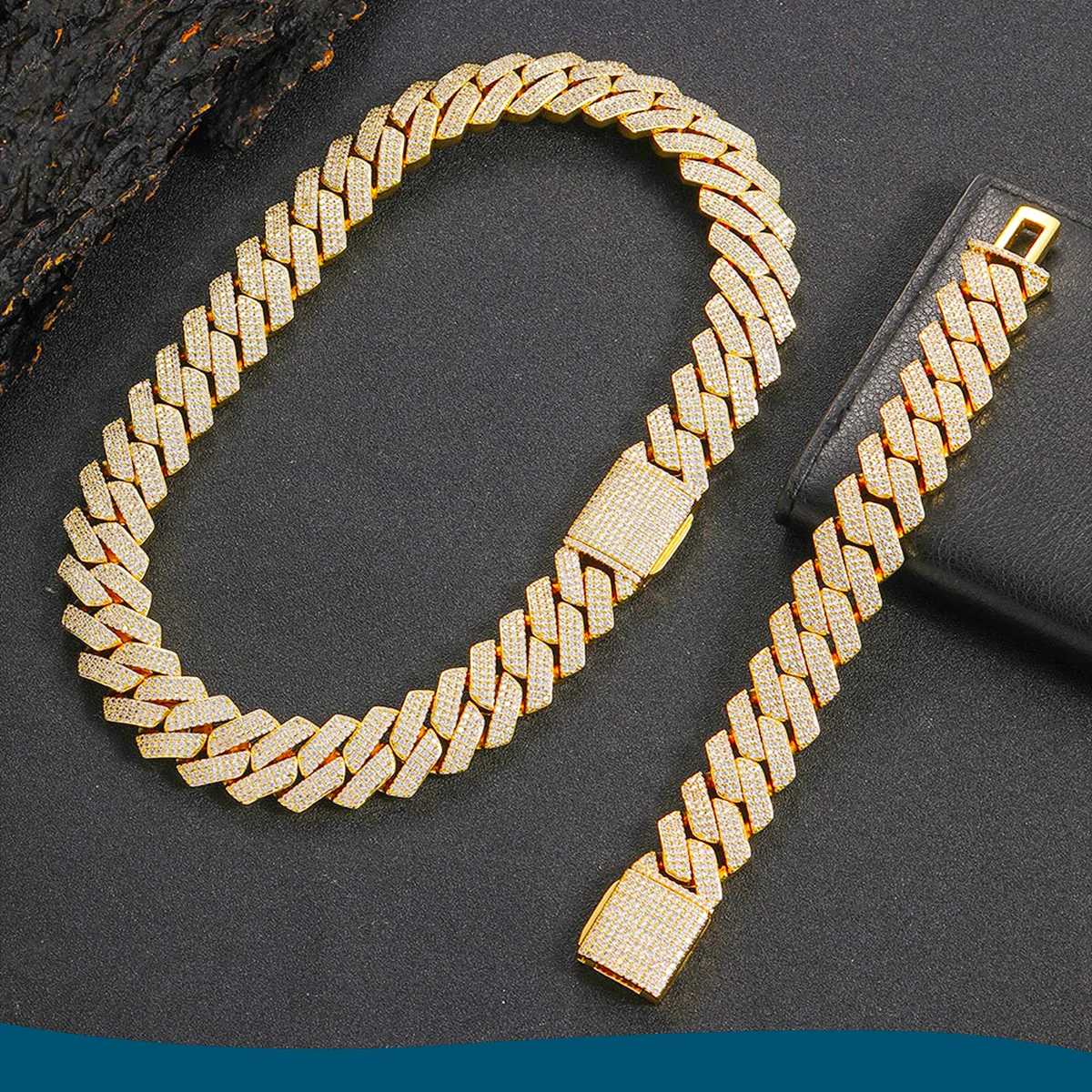 20mm Gold Plated Cuban Link Chain for Men - Bling CZ Diamond Necklace/Bracelet (7.5-30") - Hip Hop Party Streetwear Jewelry 
20mm Gold Plated Cuban Link Chain for Men - Bling CZ Diamond Necklace/Bracelet (7.5-30") - Hip Hop Party Streetwear Jewelry
