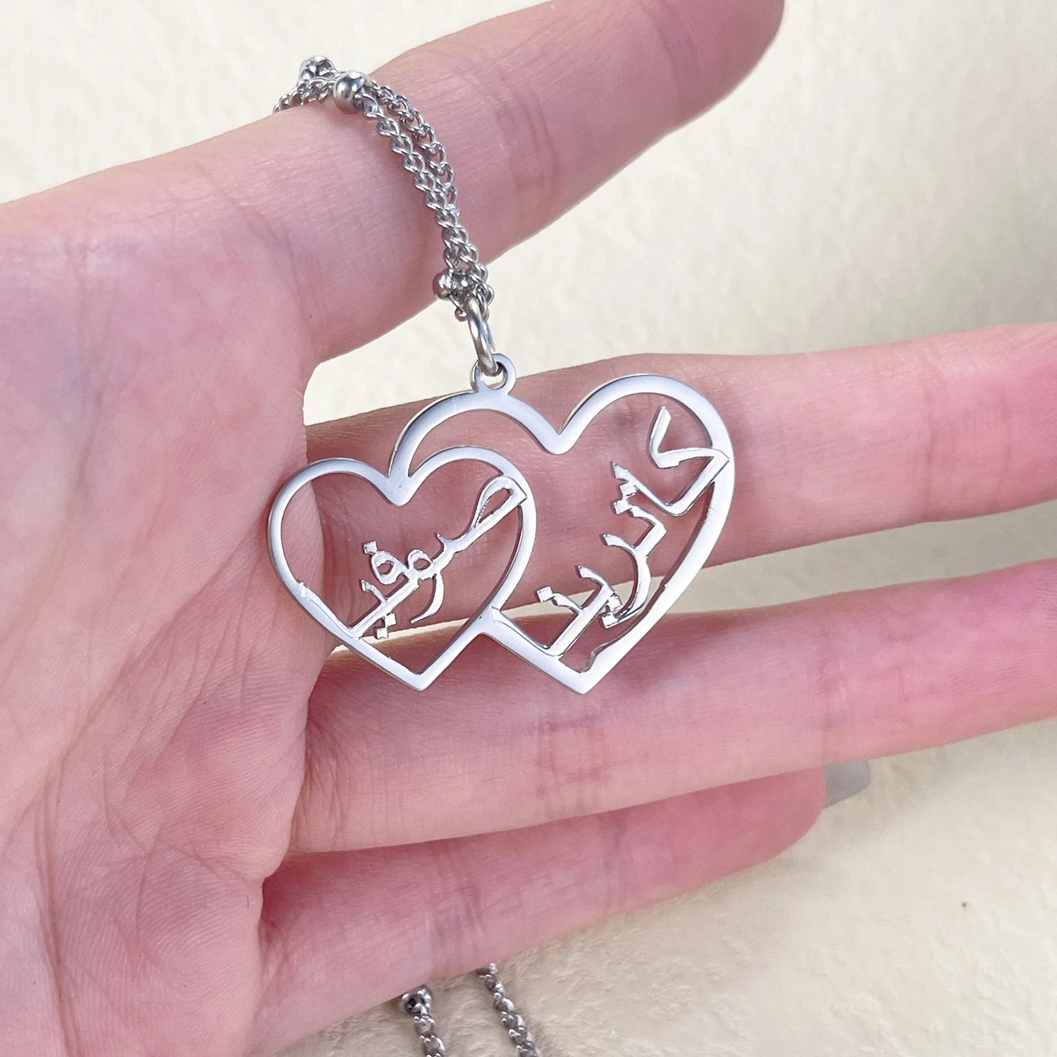 Personalise Two Hearts Arabic Name Necklace 18k Gold Plated Pendant Deep Carving Customized Double Names Jewelry Gift For Women
Personalise Two Hearts Arabic Name Necklace 18k Gold Plated Pendant Deep Carving Customized Double Names Jewelry Gift For Women