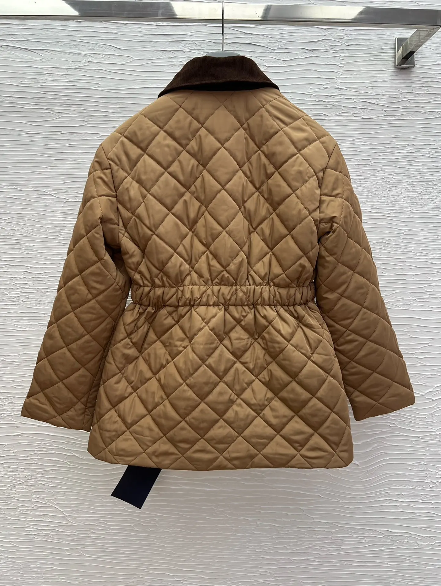 2025 Autumn/Winter New Women's Solid Color Fashion High Quality Coat
2025 Autumn/Winter New Women's Solid Color Fashion High Quality Coat