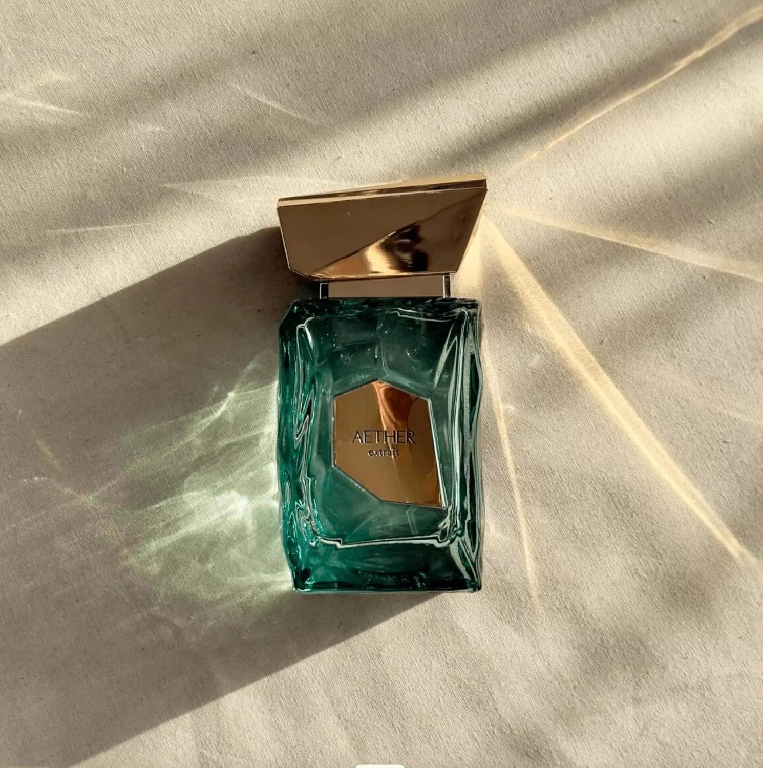Fragrance World Unisex Perfume — Long-Lasting Scent | Simple & Sophisticated | An Everyday Essential
Fragrance World Unisex Perfume — Long-Lasting Scent | Simple & Sophisticated | An Everyday Essential