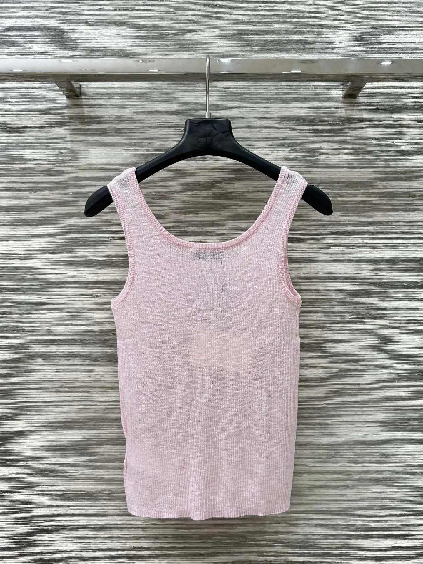 2025 Spring/Summer New Women's Linen Yarn Knitted Small Vest Resort Series Vitality Dopamine Embroidery Texture Delicate WYY-195
2025 Spring/Summer New Women's Linen Yarn Knitted Small Vest Resort Series Vitality Dopamine Embroidery Texture Delicate WYY-195