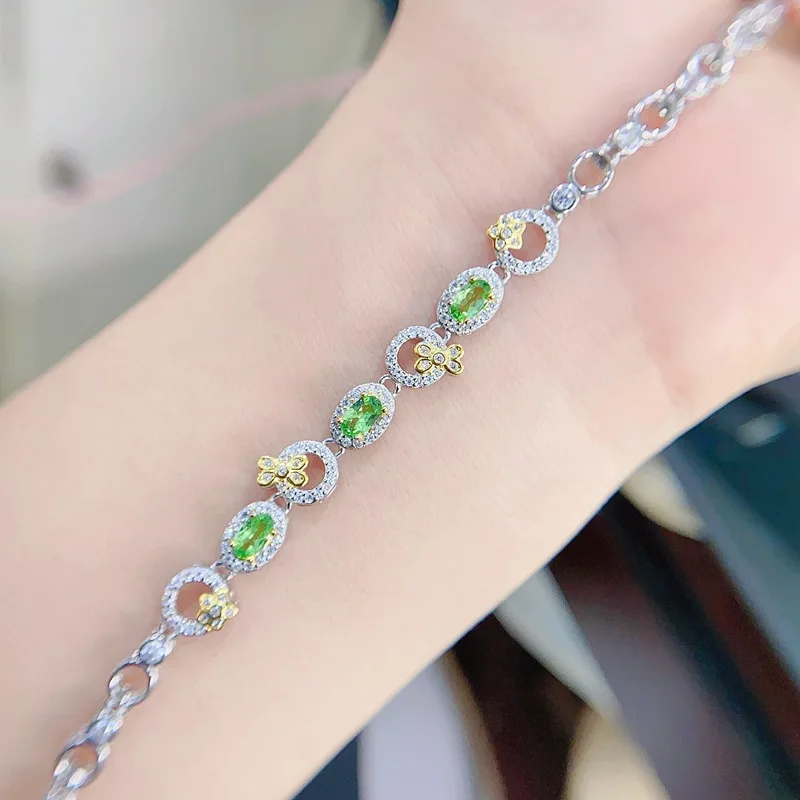 KJJEAXCMY Fine Jewelry 925 Sterling Silver Natural Chaffre Gemstone Ladies Bracelet Give your girlfriend a small fresh birthday
KJJEAXCMY Fine Jewelry 925 Sterling Silver Natural Chaffre Gemstone Ladies Bracelet Give your girlfriend a small fresh birthday