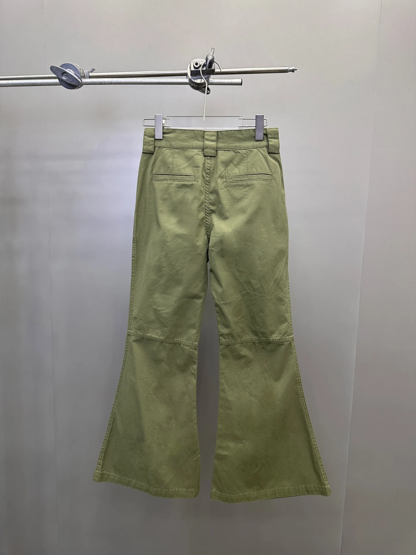 2025 Fashion New Women's Clothing Casual Slim Fit Versatile Workwear Lumberjack Pants Washed Flared Pants
2025 Fashion New Women's Clothing Casual Slim Fit Versatile Workwear Lumberjack Pants Washed Flared Pants