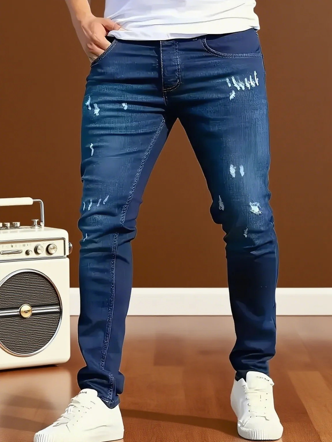 Men's Slim-Fit Stretch Jeans - Vintage Five-Pocket Light Blue | Retro Style, Modern Fit for Fall Transition
Men's Slim-Fit Stretch Jeans - Vintage Five-Pocket Light Blue | Retro Style, Modern Fit for Fall Transition