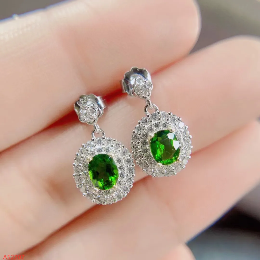 100% Natural Jewelry 925 Sterling Silver Diopside Two Tone Stud Earrings for Women Party Birthday Got Engaged Marry Gift New
100% Natural Jewelry 925 Sterling Silver Diopside Two Tone Stud Earrings for Women Party Birthday Got Engaged Marry Gift New