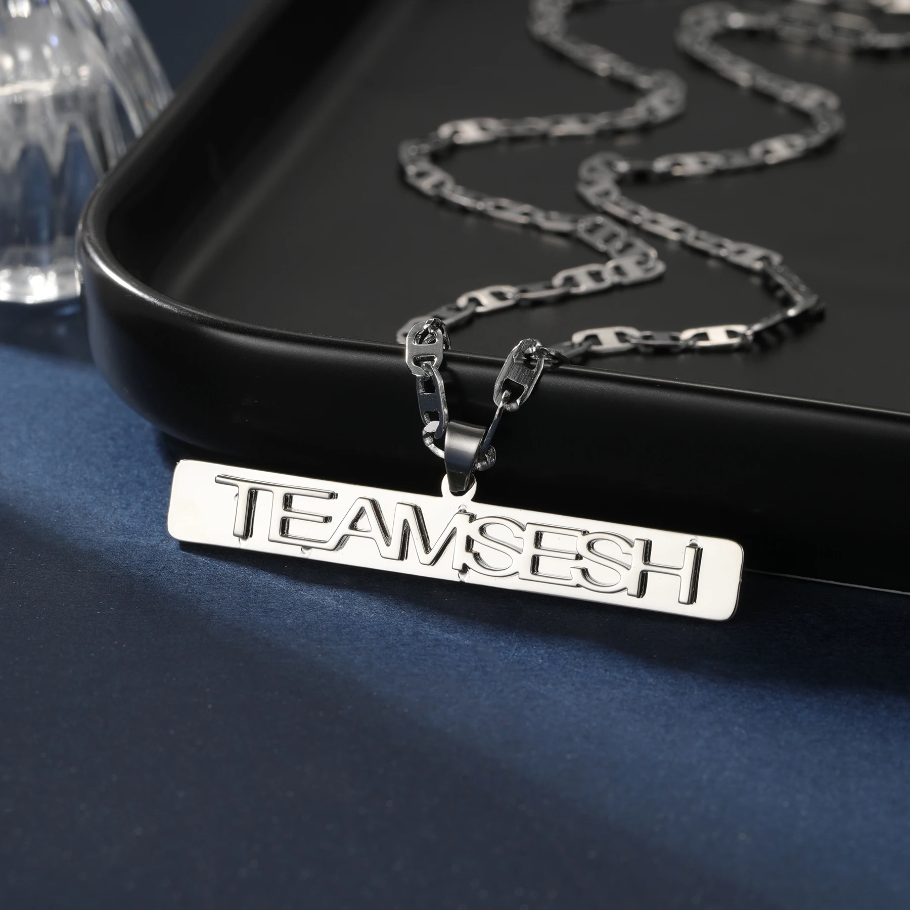 Zciti Personalized Simple Custom Name Necklace Double Pendant 18k Gold-Plated Stainless Steel Jewelry New Birthday Gift
Zciti Personalized Simple Custom Name Necklace Double Pendant 18k Gold-Plated Stainless Steel Jewelry New Birthday Gift