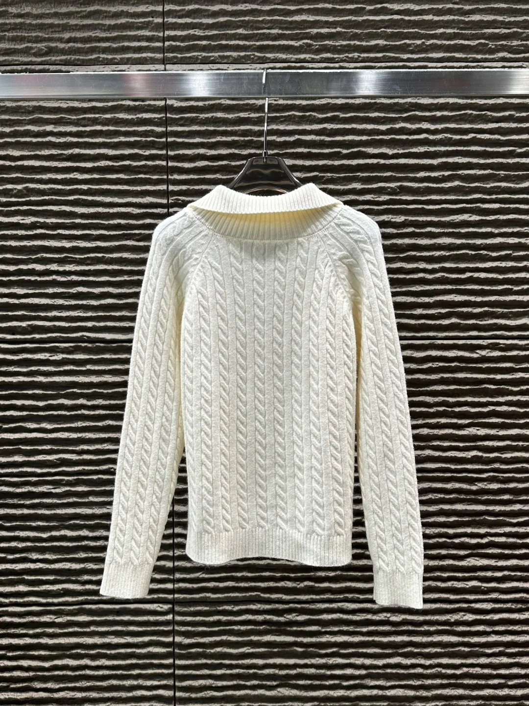 Women‘s Zip Front High Neck Cable Knit Cardigan Elegant Long Sleeve Sweater Office Chic Fall Winter
Women‘s Zip Front High Neck Cable Knit Cardigan Elegant Long Sleeve Sweater Office Chic Fall Winter