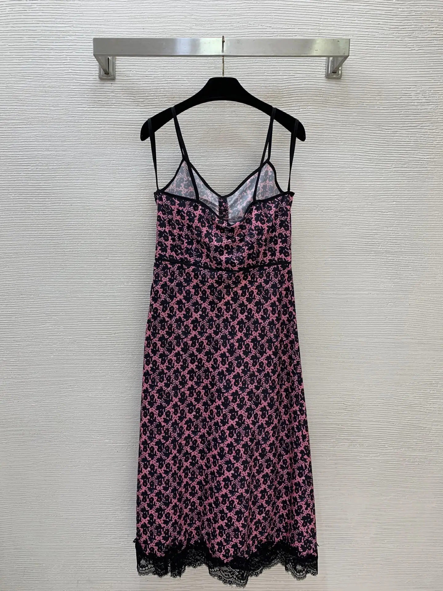 2026 Early Spring Designer Dress Ruffled sleeves with Belt velvet Mid-Length A-line Button Slimming Half-Sleeved
2026 Early Spring Designer Dress Ruffled sleeves with Belt velvet Mid-Length A-line Button Slimming Half-Sleeved