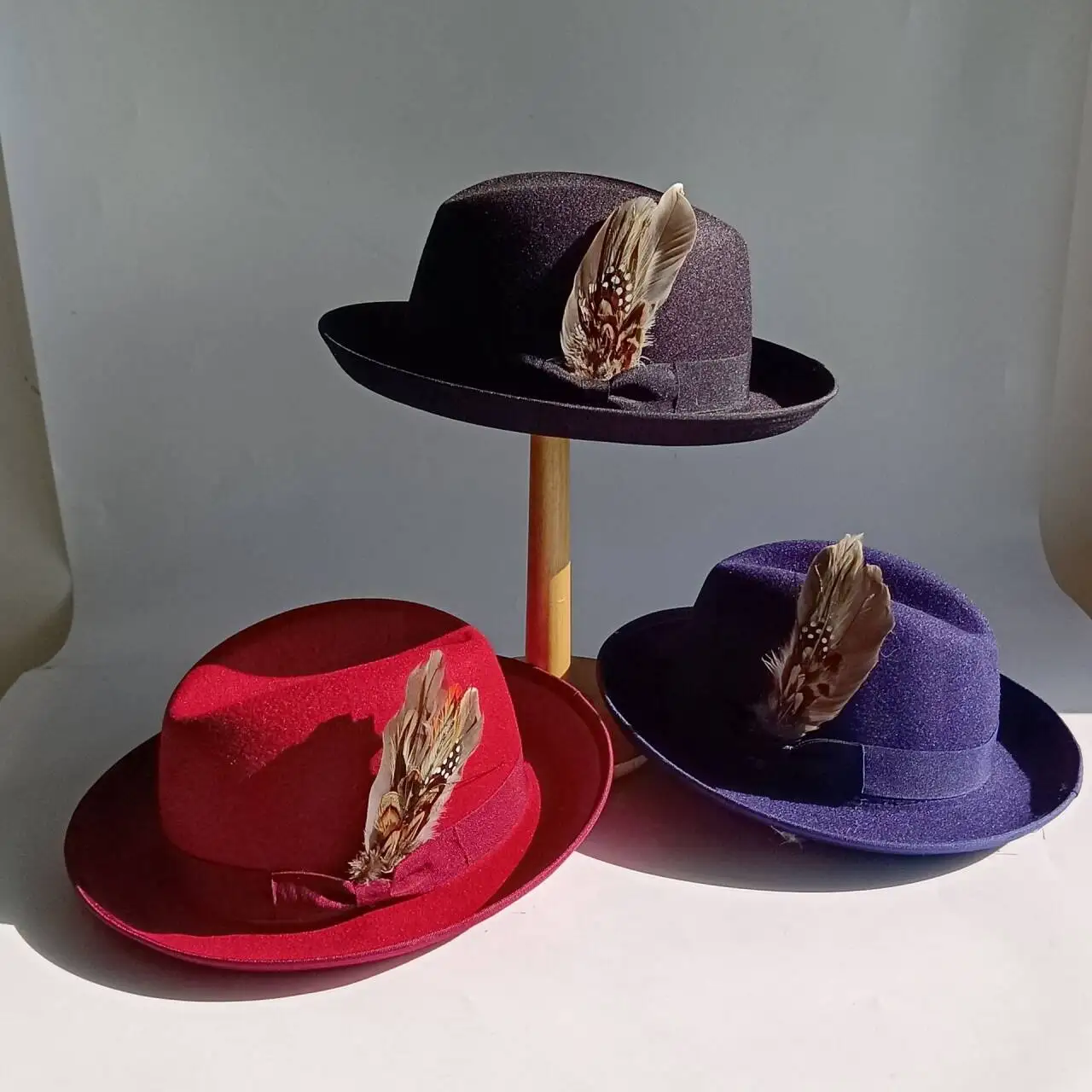 Men's Feathered Jazz Wool Panama Hat, European and American Style Wide-brimmed Party Hat, Fashion Accessory
Men's Feathered Jazz Wool Panama Hat, European and American Style Wide-brimmed Party Hat, Fashion Accessory