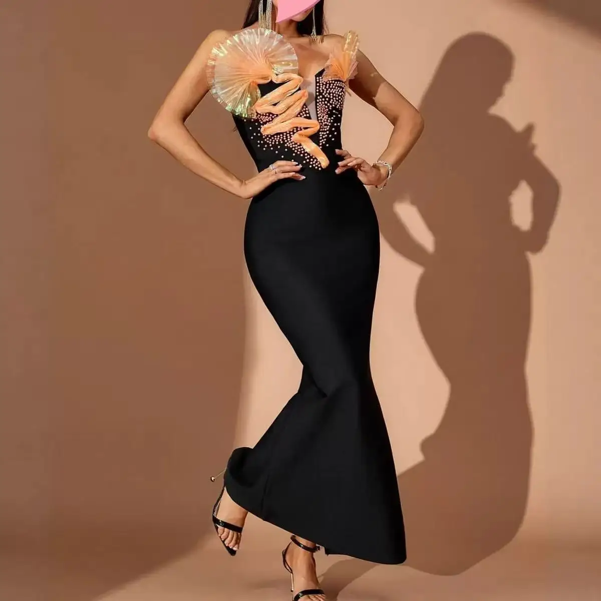 Summer 2025 Women's Sexy One-Shoulder Black Long Dress with Rhinestone Lace-Up Elegant Evening Gown for Ladies
Summer 2025 Women's Sexy One-Shoulder Black Long Dress with Rhinestone Lace-Up Elegant Evening Gown for Ladies