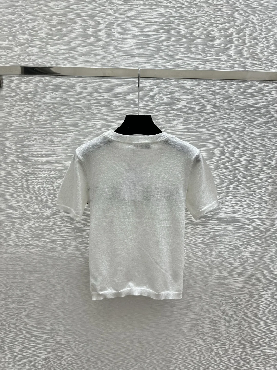 New Spring/Summer Collection: Color Contrasting Letter Hot Diamond Round Neck Knitted Short Sleeve 6
New Spring/Summer Collection: Color Contrasting Letter Hot Diamond Round Neck Knitted Short Sleeve 6