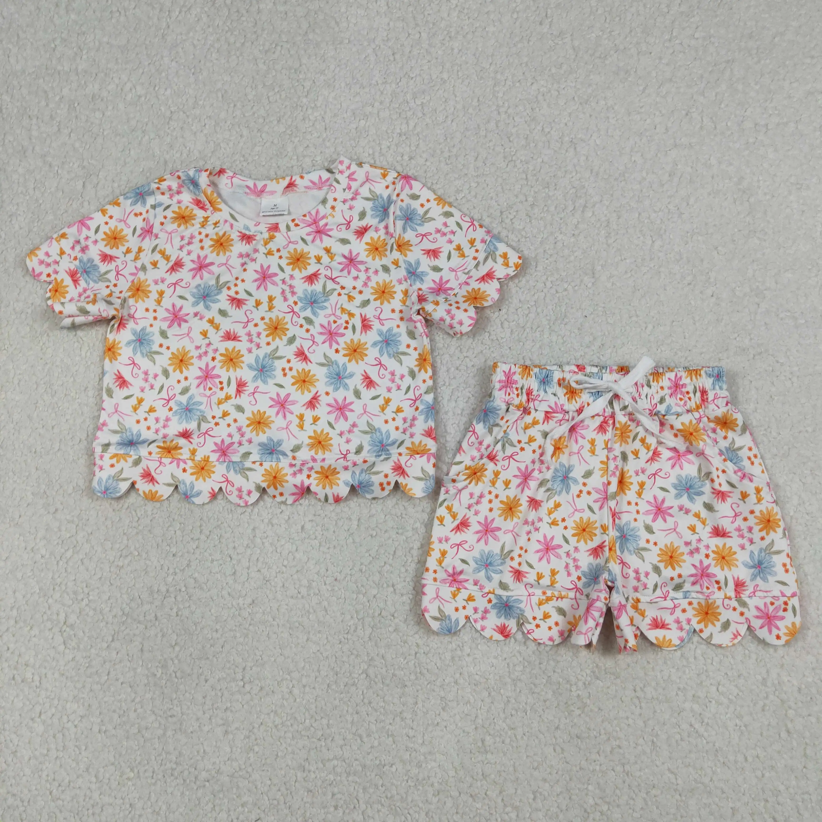 GSSO3269 Summer Baby Girls Short Sleeve Colorful Flowers Top Scallop Shorts Clothes Sets
GSSO3269 Summer Baby Girls Short Sleeve Colorful Flowers Top Scallop Shorts Clothes Sets