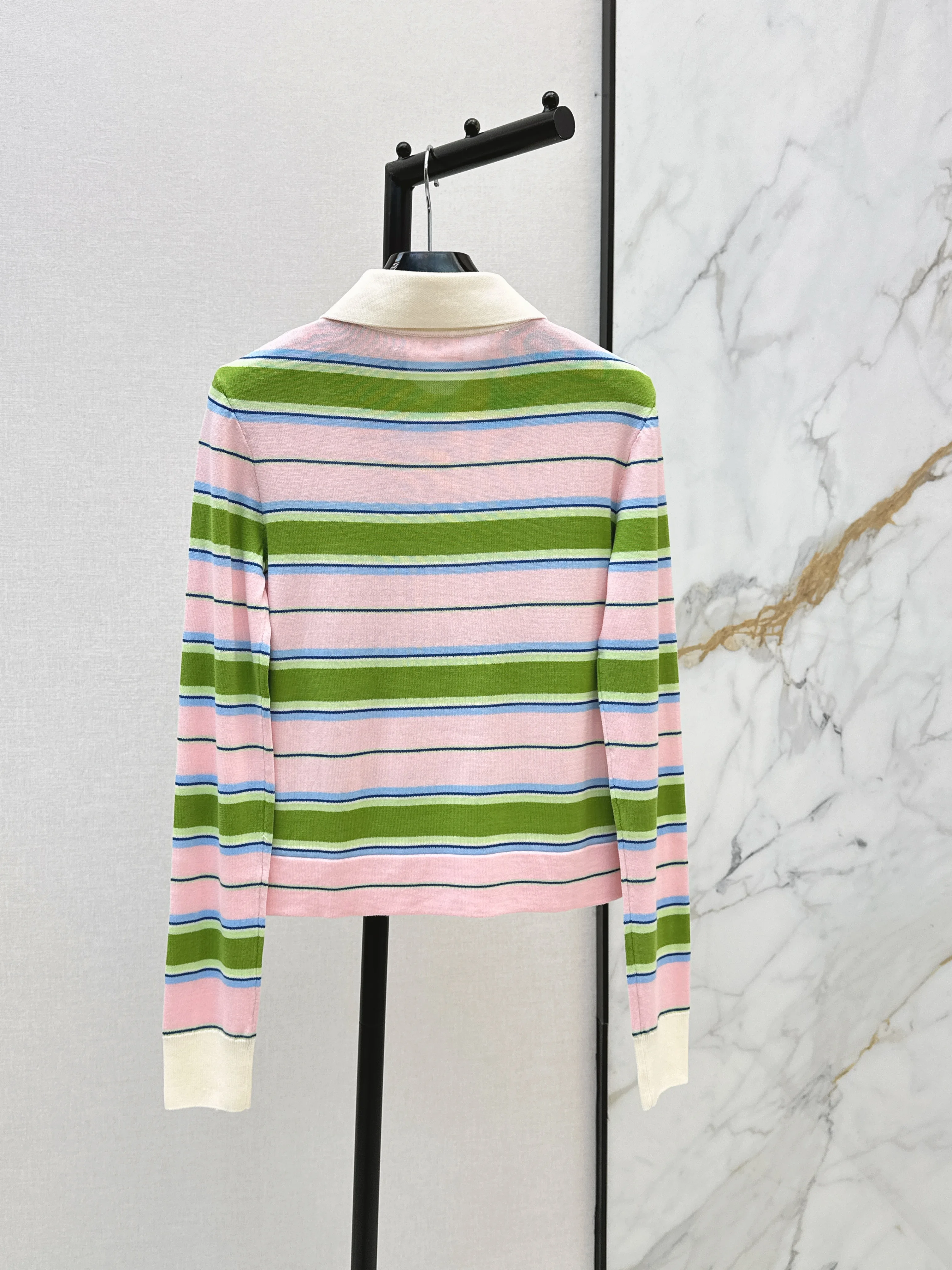 2026 Early Spring Designer Dress Ruffled sleeves with Belt velvet Mid-Length A-line Button Slimming Half-Sleeved
2026 Early Spring Designer Dress Ruffled sleeves with Belt velvet Mid-Length A-line Button Slimming Half-Sleeved