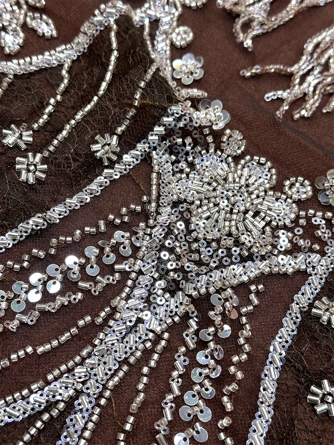 Luxury African Beaded Lace Fabric 2026 New High-Quality Nigerian Wedding Bride Embroidery French Tulle Laser Flow Comb Material
Luxury African Beaded Lace Fabric 2026 New High-Quality Nigerian Wedding Bride Embroidery French Tulle Laser Flow Comb Material
