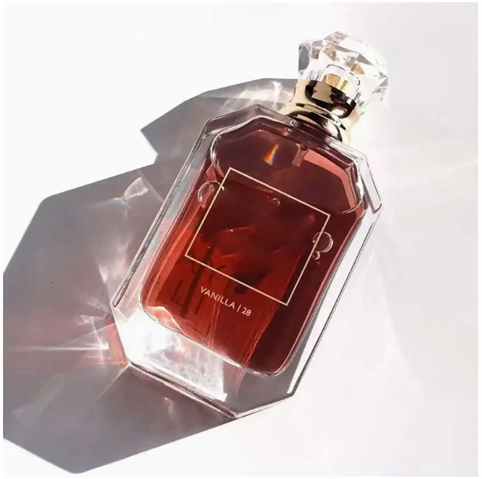 KA28 Vanilla Light essence | Musk, amber, patchouli and brown sugar, noble wooden tone | 3.4 oz (100 ml) gift box
KA28 Vanilla Light essence | Musk, amber, patchouli and brown sugar, noble wooden tone | 3.4 oz (100 ml) gift box