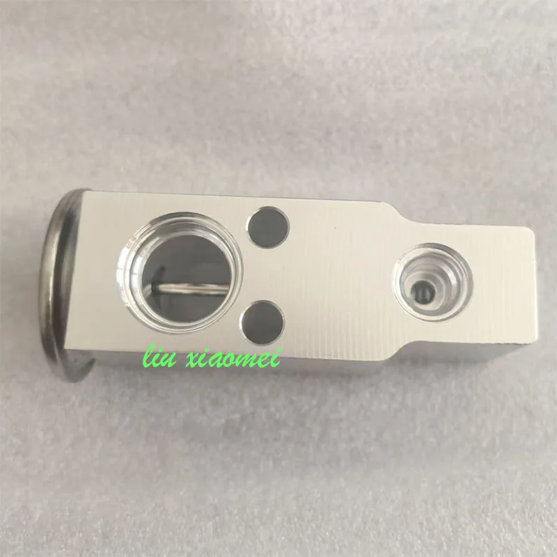 AC Expansion Valve OEM97084-4A021 For JAC refine M3M4M5 Starex H1 H-100 Air conditioning expansion valve
AC Expansion Valve OEM97084-4A021 For JAC refine M3M4M5 Starex H1 H-100 Air conditioning expansion valve
