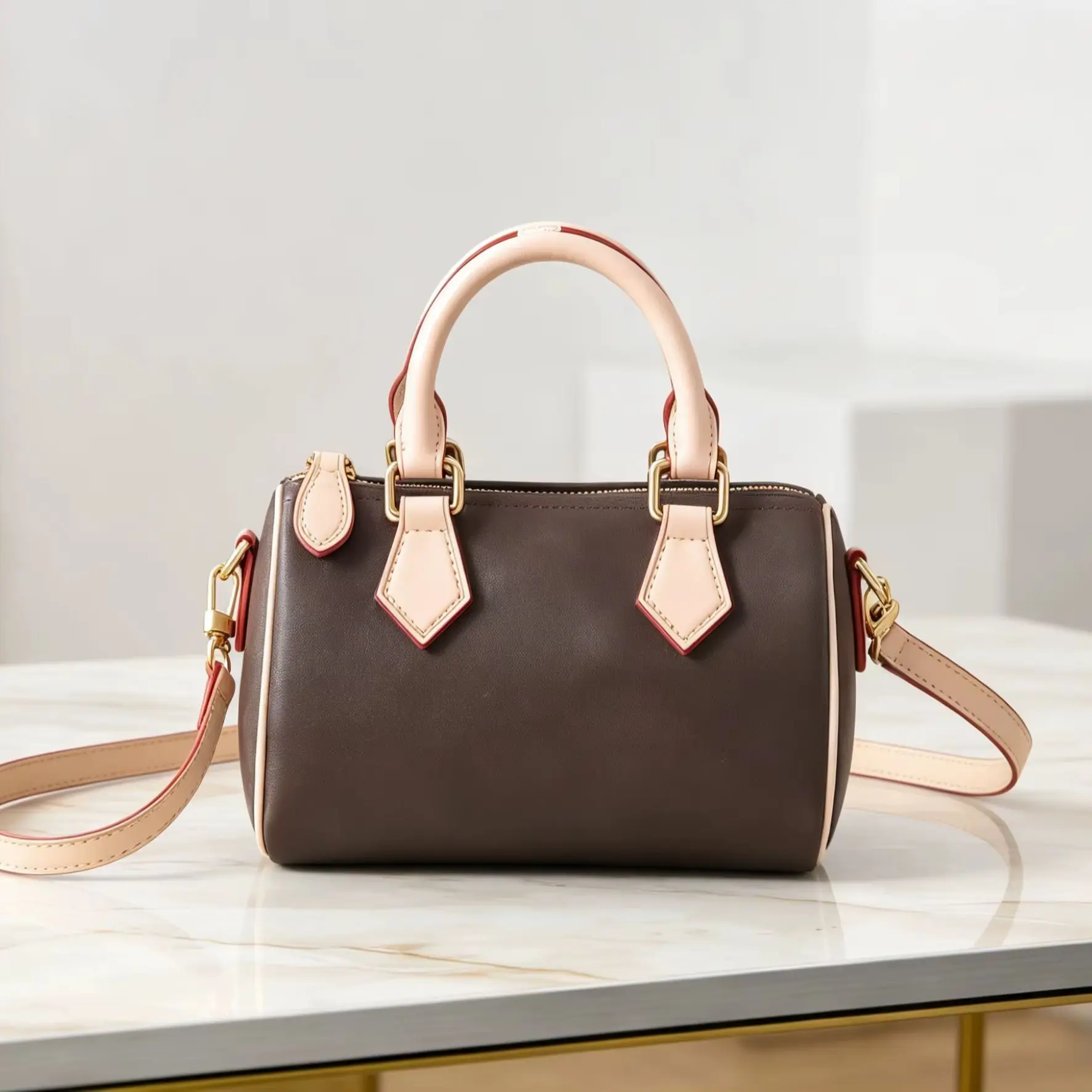 2026 New Women's Brown Handbag/Shoulder Bag/Crossbody Bag 16 x 10 x 7.5 cm
2026 New Women's Brown Handbag/Shoulder Bag/Crossbody Bag 16 x 10 x 7.5 cm