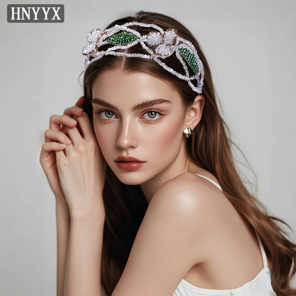 HNYYX Alloy Headband Green Crystal Hair Hoop Vintage Party Hair Piece Women Fashion Headwear Flower Handmade Hair Jewelry A53
HNYYX Alloy Headband Green Crystal Hair Hoop Vintage Party Hair Piece Women Fashion Headwear Flower Handmade Hair Jewelry A53