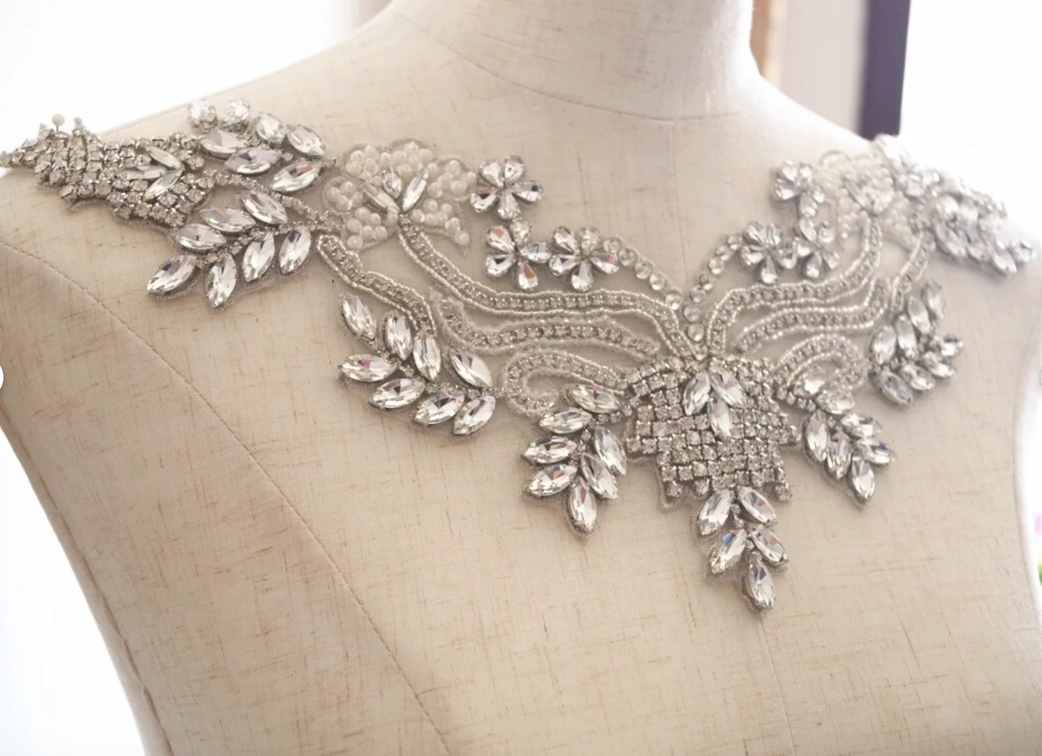 Rhinestone Neckline Applique For Bridal Dress, Rhinestone Bead Applique Collar, Craft Bridal Gown Supplies, Rhinestone Necklace
Rhinestone Neckline Applique For Bridal Dress, Rhinestone Bead Applique Collar, Craft Bridal Gown Supplies, Rhinestone Necklace
