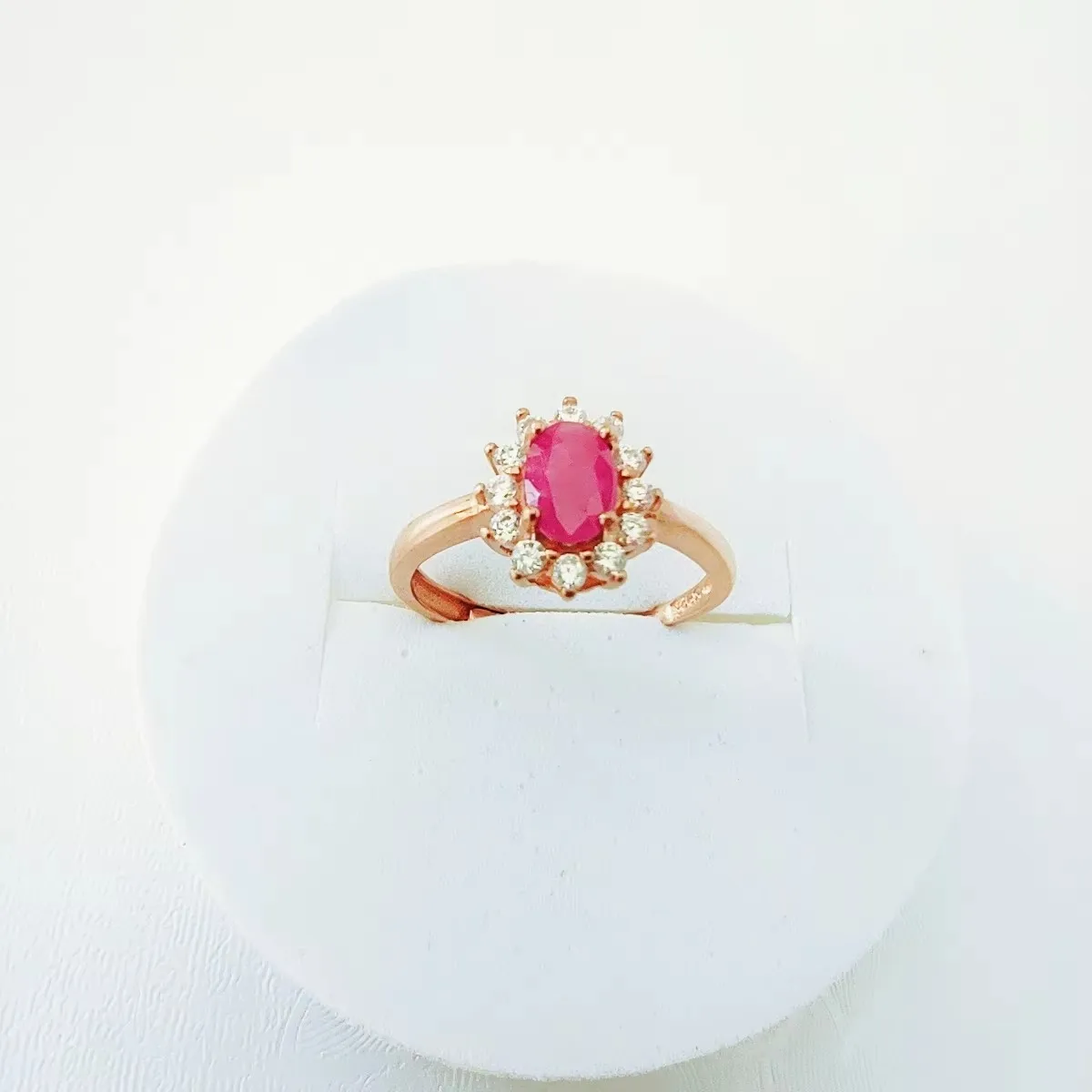 KJJEAXCMY Brand Boutique Jewelry 925 Sterling Silver Natural Ruby Women's Ring Handmade Girl's Birthday Gift.
KJJEAXCMY Brand Boutique Jewelry 925 Sterling Silver Natural Ruby Women's Ring Handmade Girl's Birthday Gift.