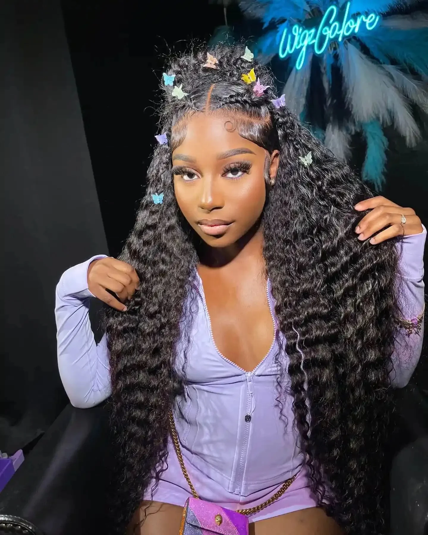 Глубокая волна HD Прозрачный парик из натуральных волос на кружеве 13x4 42 дюйма, вьющийся в воду, бразильский парик 13x4, кружевной фронтальный парик для женщин, плотность 200
Глубокая волна HD Прозрачный парик из натуральных волос на кружеве 13x4 42 дюйма, вьющийся в воду, бразильский парик 13x4, кружевной фронтальный парик для женщин, плотность 200